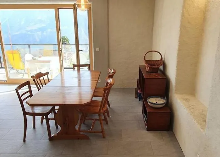 Lägenhet New Flat In Randogne With View *